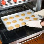 کاغذ شیرینی پزی مدل pe503-48 رول 48 متری